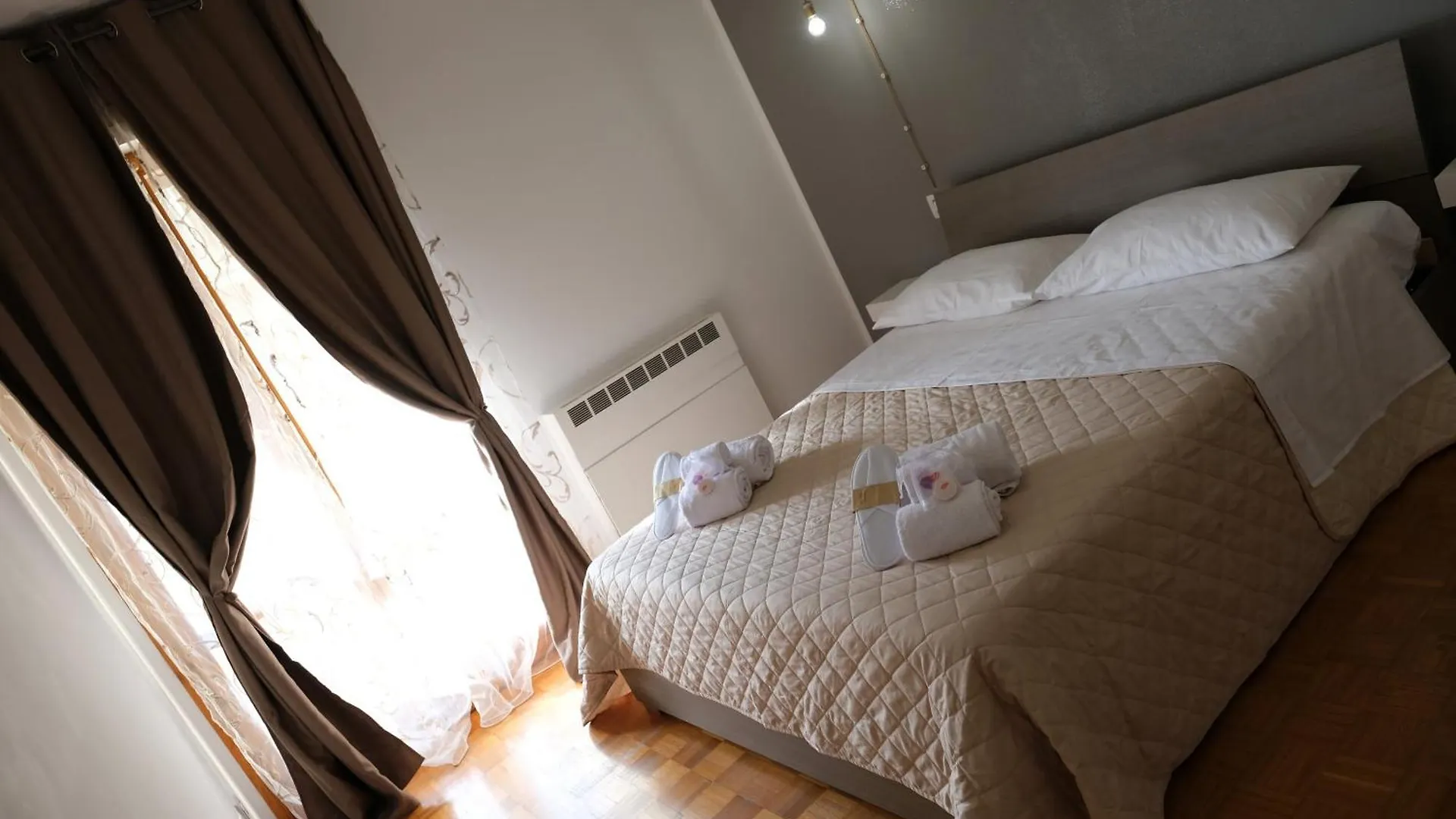B&B Vittoria Bazzano 0*,  Italia